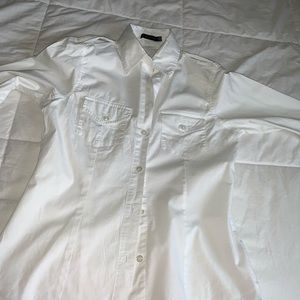 The Limited Women’s White Button Down Shirt